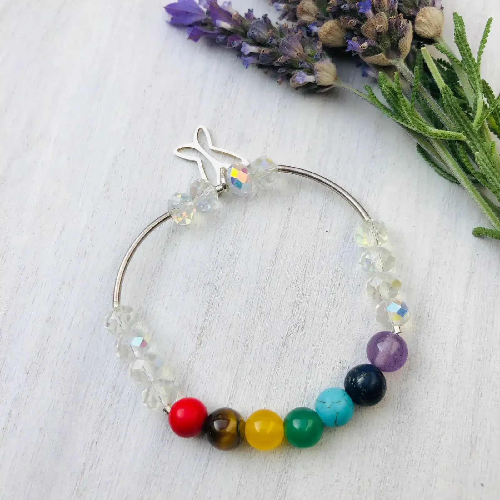 Pulsera 7 chakras y mariposa de plata